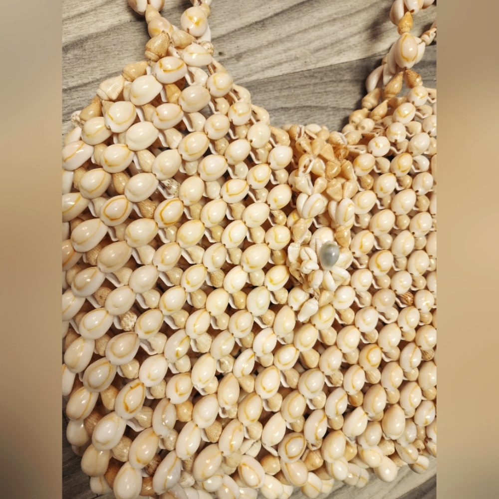 Vintage Seashell Crossbody Bag
